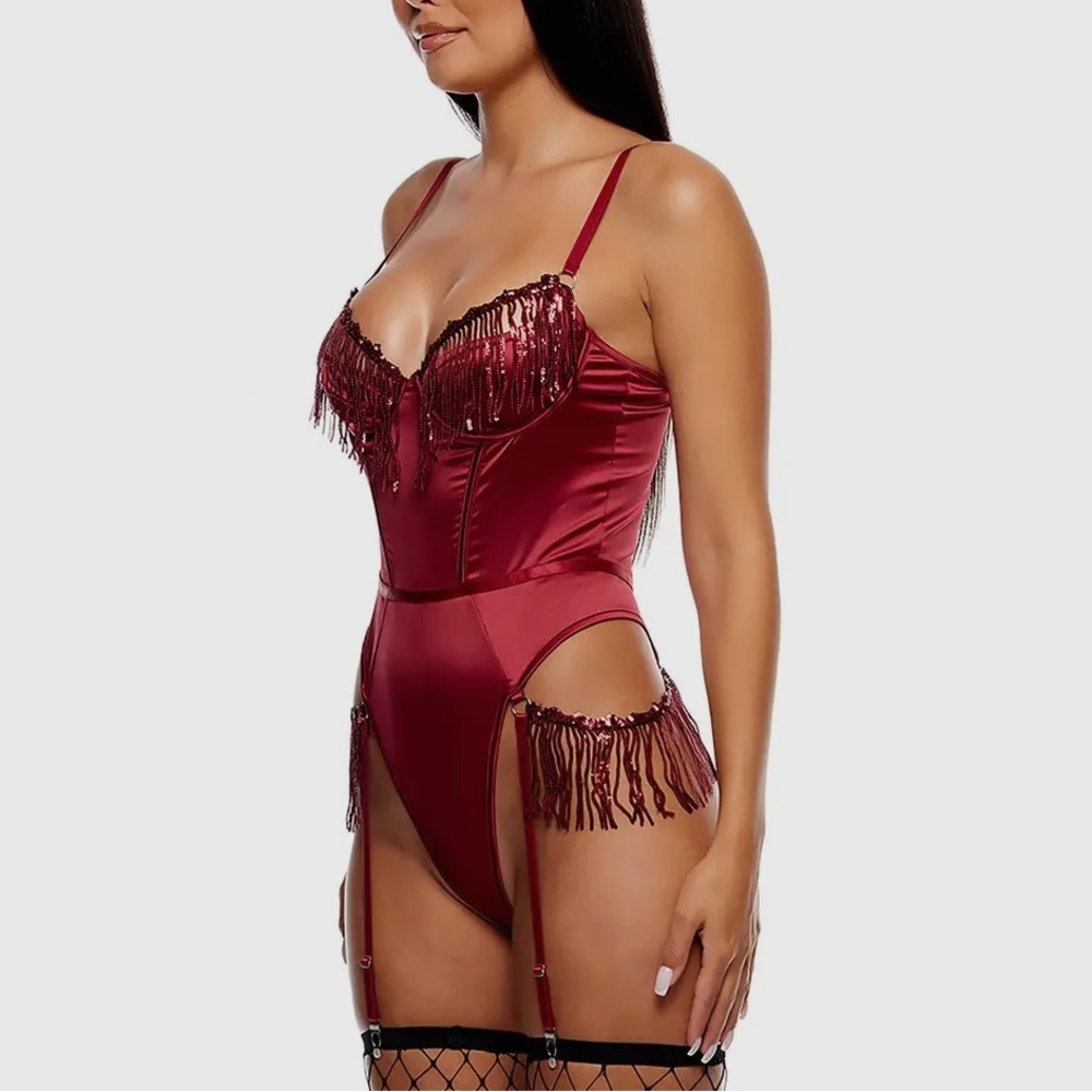 NWT Moulin Rouge Elegant Lingerie Set | Burgundy | Size L - Picture 4 of 8